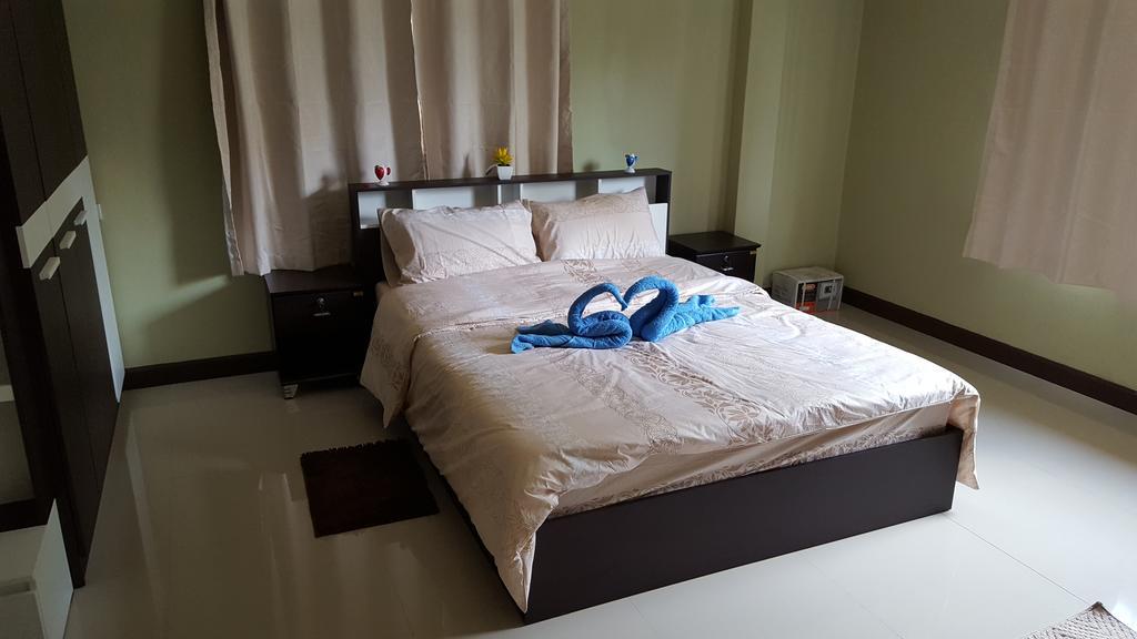 Burnout Guesthouse Pattaya Εξωτερικό φωτογραφία